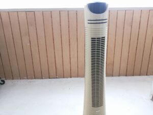 タワー型扇風機